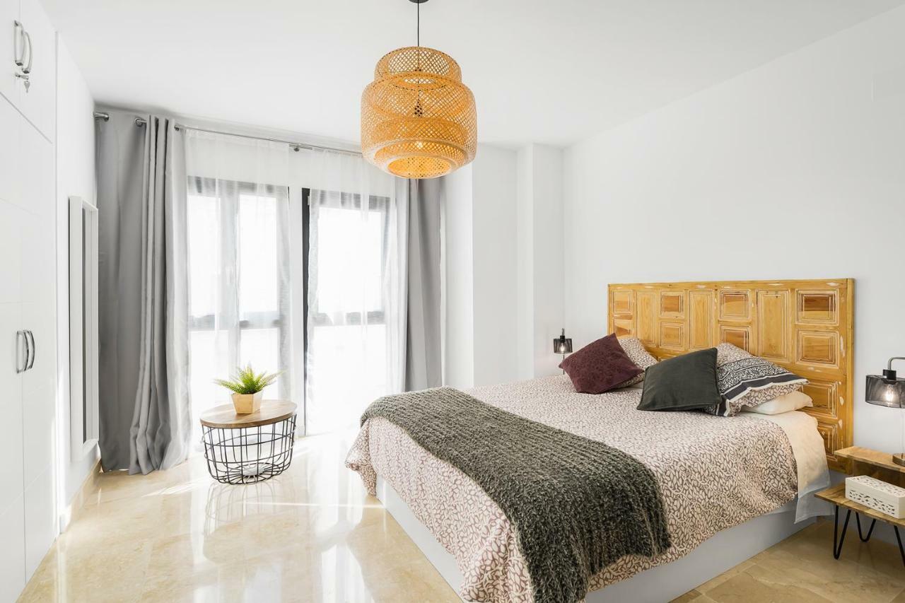Apartamento Lujo Ancha Del Carmen Malaga Exterior photo